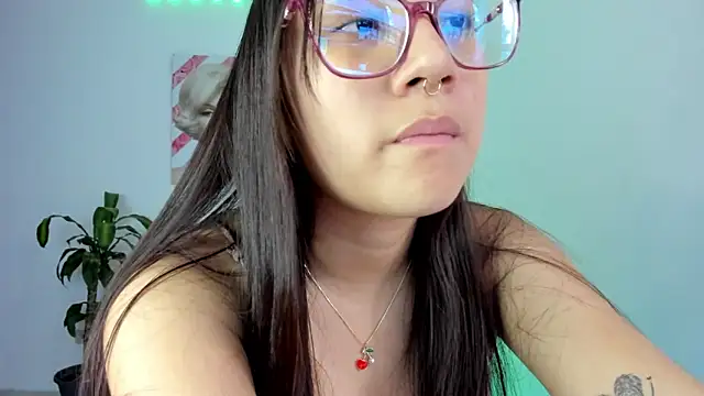 Snapshot of rouse_red chatting on 09/19/25, 07:36 rouse red online show from 09/19/25, 07:36