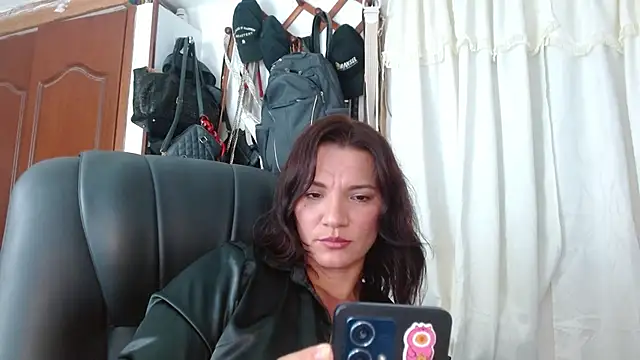 BriggiteSkyAngels online show from 10/10/25, 01:37