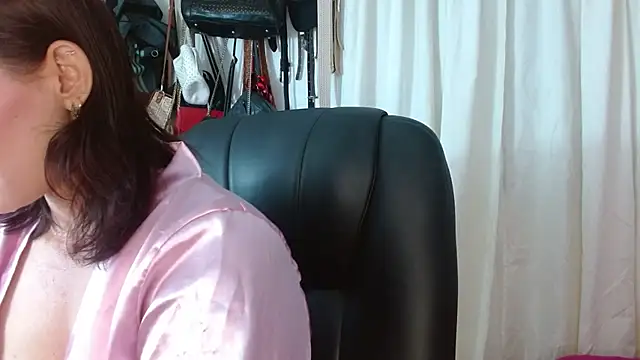 BriggiteSkyAngels online show from 10/25/25, 09:17