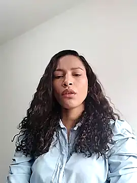 Snapshot of SofiaDelicia chatting on 09/13/25, 05:13 SofiaDelicia online show from 09/13/25, 05:13