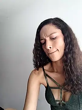 Snapshot of SofiaDelicia chatting on 09/14/25, 03:55 SofiaDelicia online show from 09/14/25, 03:55