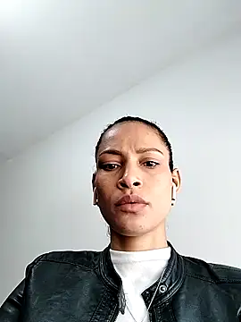 Snapshot of SofiaDelicia chatting on 09/18/25, 06:21 SofiaDelicia online show from 09/18/25, 06:21