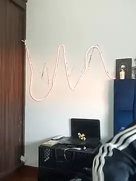 Tattoboy19cm online show from 10/06/25, 10:07