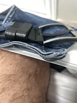 Heros2000 online show from 11/06/25, 10:27