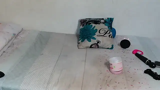 Snapshot of SinfullyForbiddeno7 chatting on 10/08/25, 11:46 SinfullyForbiddeno7 online show from 10/08/25, 11:46