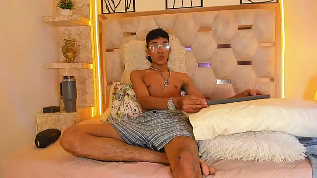 Lucass Blaze online show from 10/29/25, 10:22