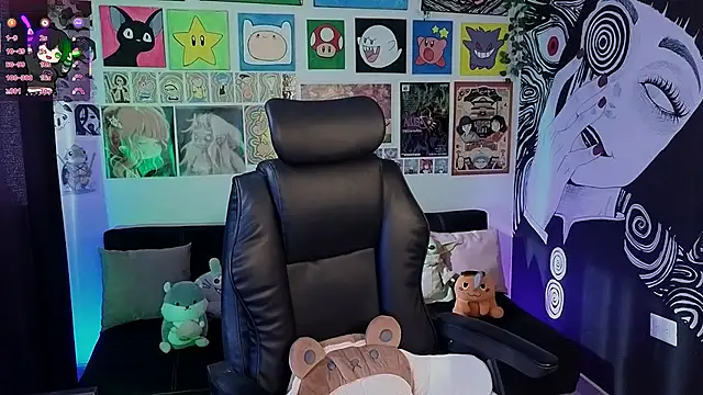 Yuhwan  online show from 11/08/25, 08:18