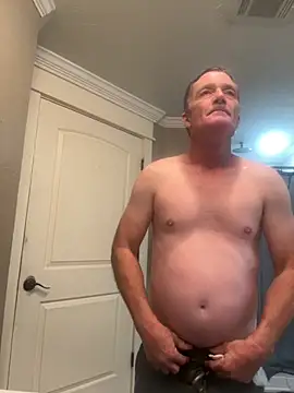 Snapshot of bleedthetrees chatting on 10/12/25, 12:04 bleedthetrees online show from 10/12/25, 12:04