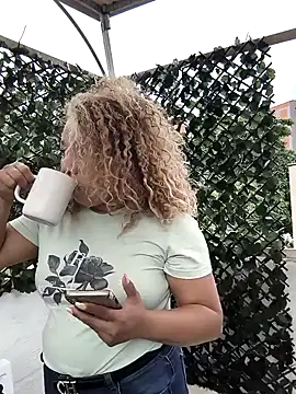 Eve  Queen online show from 09/17/25, 05:03