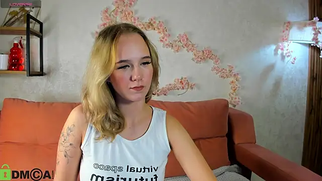 Casey Sweeet online show from 09/24/25, 08:39