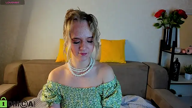 Casey Sweeet online show from 10/06/25, 01:14