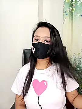 Snapshot of Prova-2 chatting on 10/26/25, 08:37 Prova-2 online show from 10/26/25, 08:37