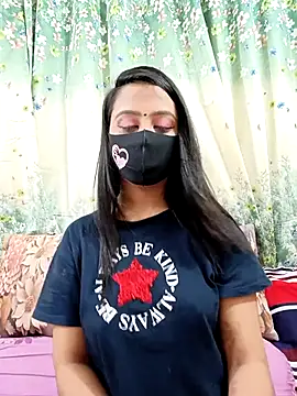 Snapshot of Prova-2 chatting on 11/01/25, 08:55 Prova-2 online show from 11/01/25, 08:55