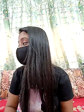 Snapshot of Prova-2 chatting on 11/17/25, 09:26 Prova-2 online show from 11/17/25, 09:26