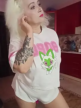 SquirtMilf00 online show from 10/08/25, 01:58