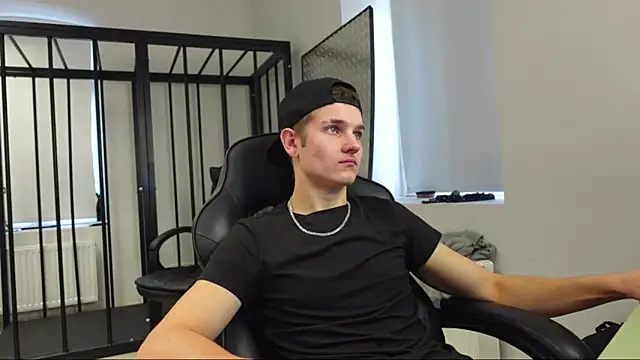 Mark Karson online show from 10/08/25, 12:25