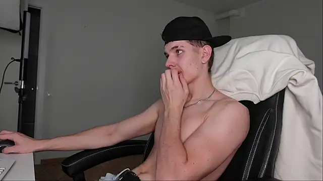 Mark Karson online show from 11/01/25, 01:46