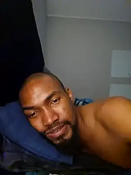 Snapshot of mojaymort chatting on 10/11/25, 09:35 mojaymort online show from 10/11/25, 09:35