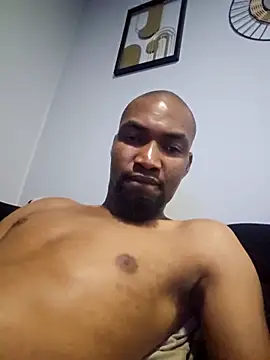 Snapshot of mojaymort chatting on 10/17/25, 10:01 mojaymort online show from 10/17/25, 10:01