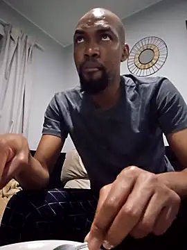 Snapshot of mojaymort chatting on 10/26/25, 08:15 mojaymort online show from 10/26/25, 08:15