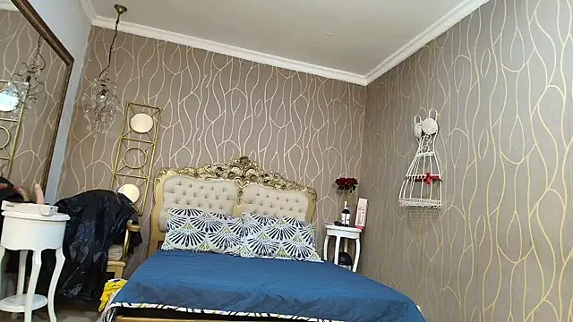 katybrownss online show from 10/13/25, 08:42