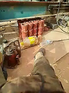 ParousFlow online show from 10/17/25, 02:41