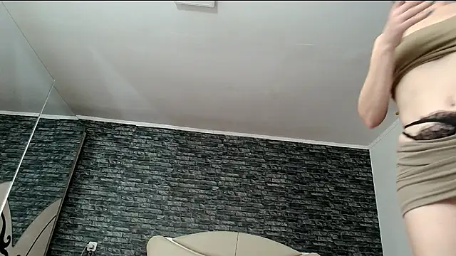 Snapshot of DeeA_Blondy chatting on 11/08/25, 05:34 DeeA Blondy online show from 11/08/25, 05:34