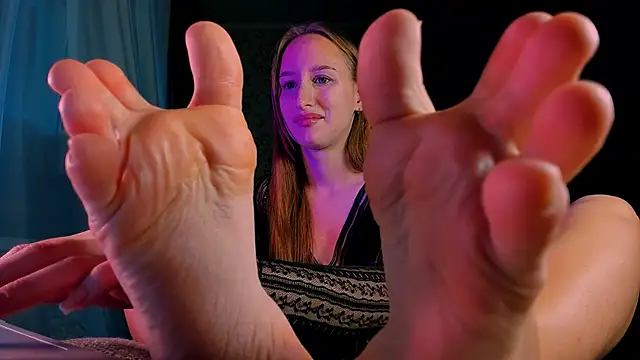 DarcySiren online show from 10/21/25, 10:38