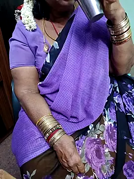 Snapshot of amuthasree chatting on 09/14/25, 06:40 amuthasree online show from 09/14/25, 06:40