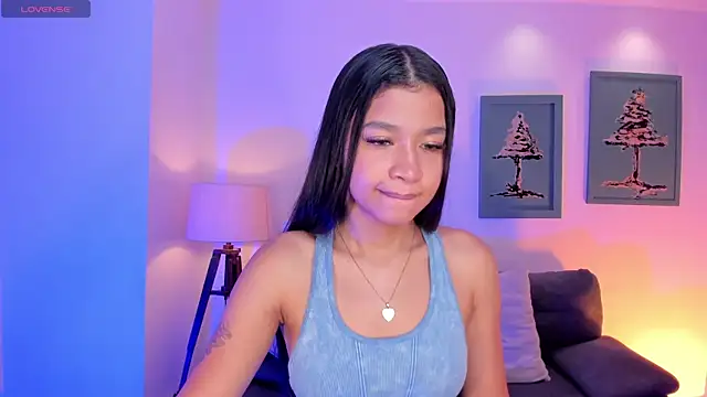 SophieHouston  online show from 11/04/25, 04:22