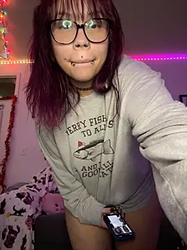 Snapshot of moan4mona chatting on 11/23/25, 01:16 moan4mona online show from 11/23/25, 01:16