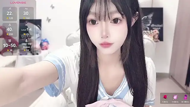 -EEBABY online show from 10/11/25, 09:57