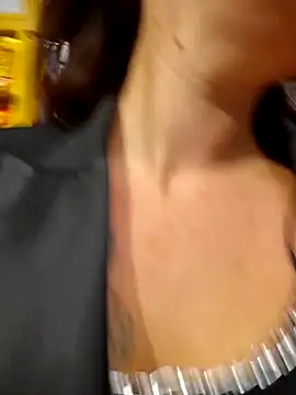 littleladyshelly online show from 09/17/25, 06:37