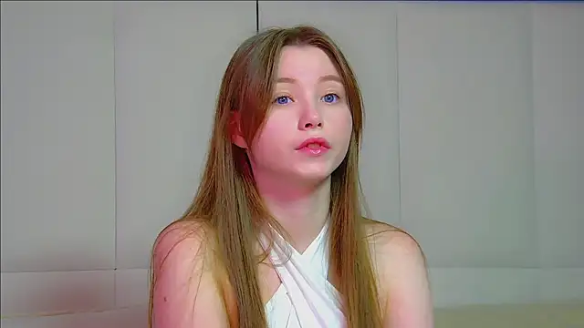 Snapshot of KeiraAsti chatting on 10/07/25, 06:16 KeiraAsti online show from 10/07/25, 06:16