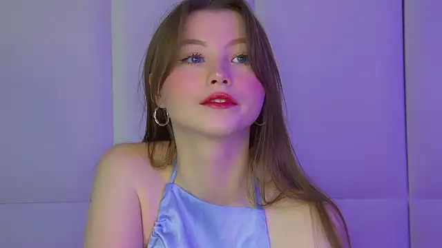 Snapshot of KeiraAsti chatting on 10/14/25, 07:14 KeiraAsti online show from 10/14/25, 07:14