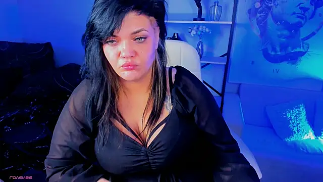 MaryHarrys online show from 10/28/25, 11:29