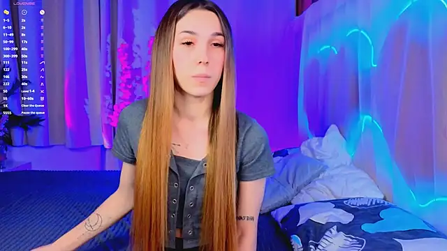 Snapshot of -CindyLou chatting on 10/05/25, 08:29 -CindyLou online show from 10/05/25, 08:29