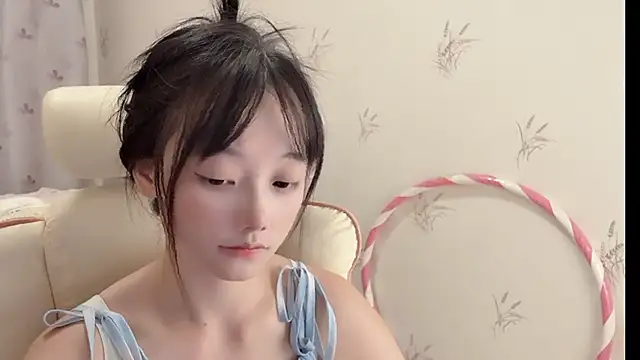 puppy-999 online show from 10/18/25, 01:45