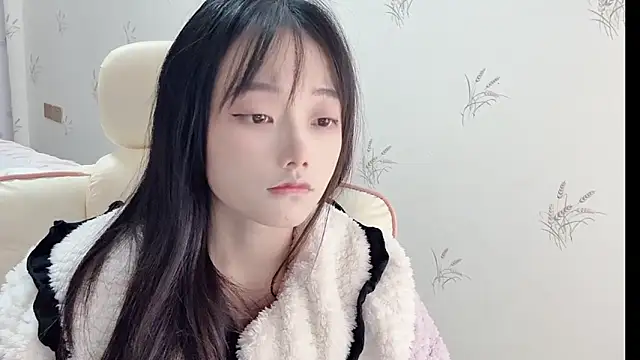 puppy-999 online show from 11/17/25, 10:21