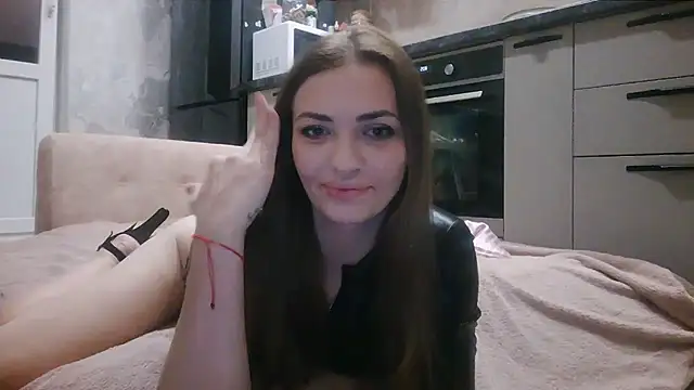 MoonChristie online show from 11/15/25, 10:15