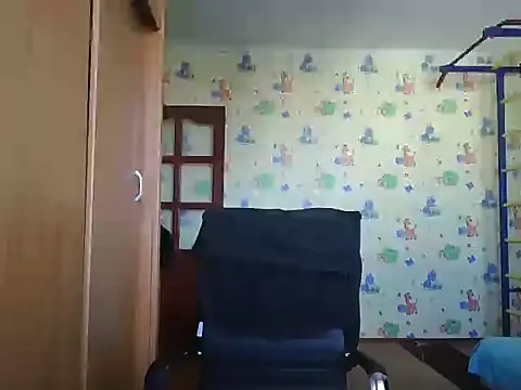 Snapshot of chiraq1945 chatting on 09/20/25, 06:36 chiraq1945 online show from 09/20/25, 06:36