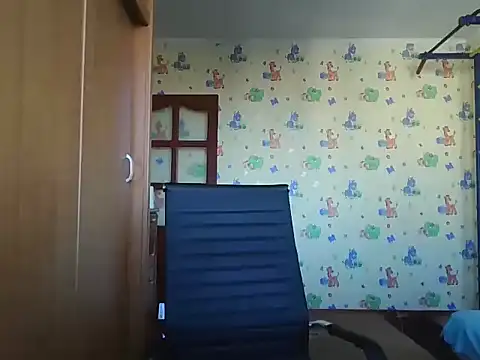 Snapshot of chiraq1945 chatting on 09/22/25, 05:09 chiraq1945 online show from 09/22/25, 05:09