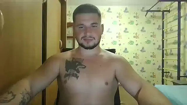 Snapshot of chiraq1945 chatting on 09/27/25, 06:46 chiraq1945 online show from 09/27/25, 06:46