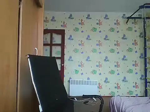 Snapshot of chiraq1945 chatting on 10/08/25, 07:28 chiraq1945 online show from 10/08/25, 07:28