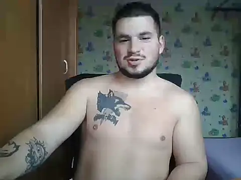 Snapshot of chiraq1945 chatting on 10/22/25, 06:13 chiraq1945 online show from 10/22/25, 06:13