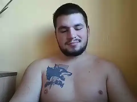 Snapshot of chiraq1945 chatting on 11/02/25, 07:00 chiraq1945 online show from 11/02/25, 07:00