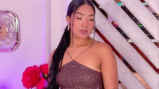 Mia Roset online show from 10/16/25, 12:39