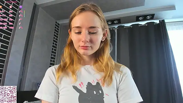 ElvinaRose online show from 09/25/25, 03:43