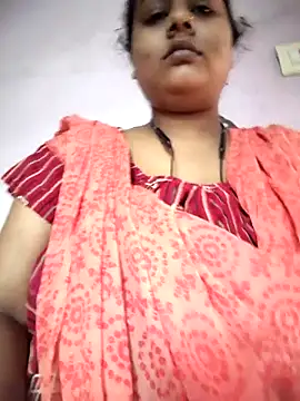 Cute Amiya online show from 10/27/25, 08:18