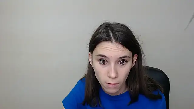 Snapshot of RosaRay_ chatting on 10/02/25, 06:42 RosaRay online show from 10/02/25, 06:42